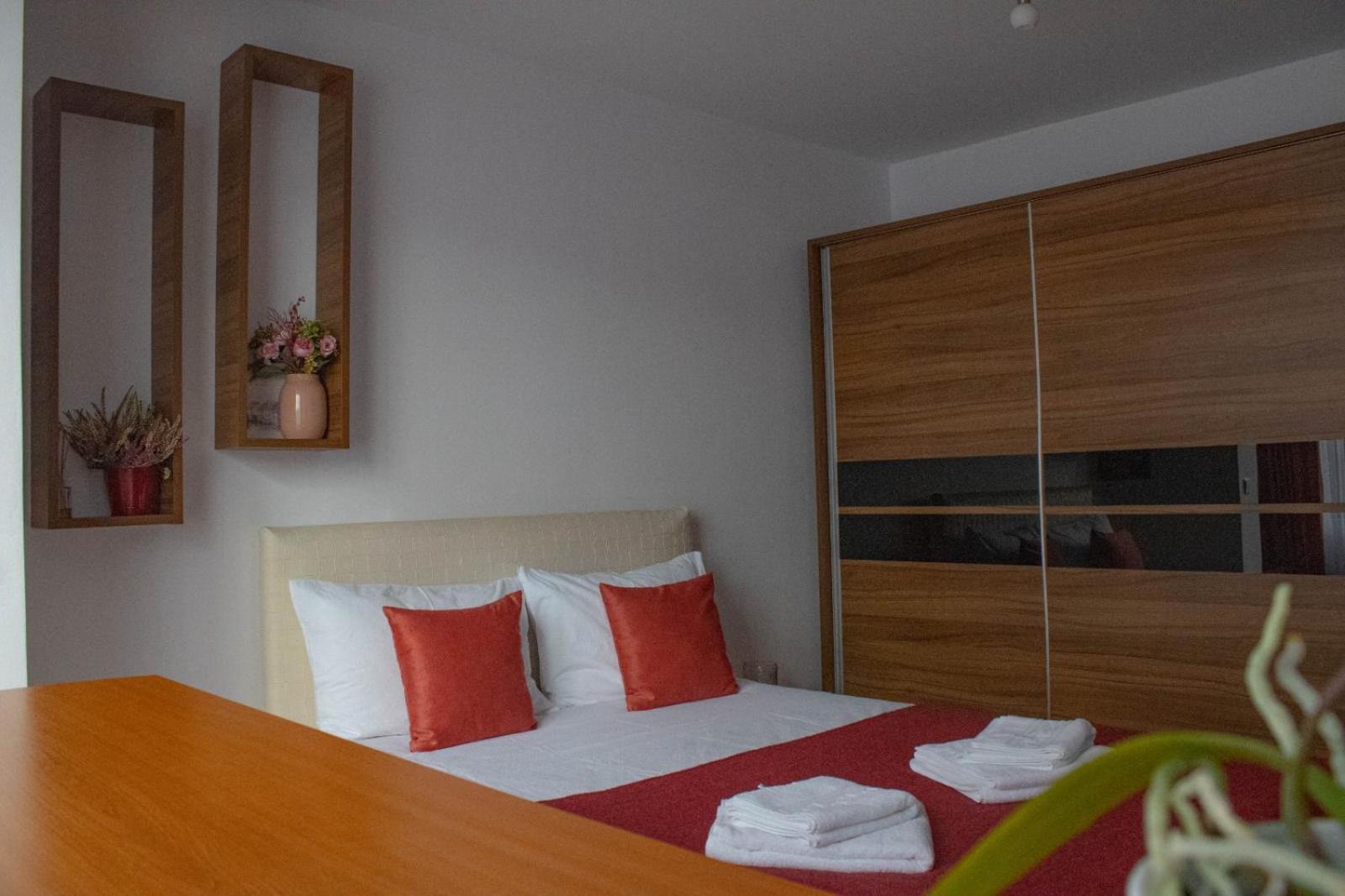 Apartament Aleea Minerva Brasov Luaran gambar