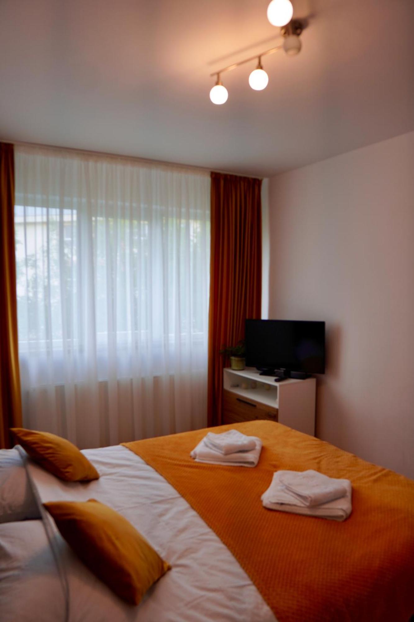 Apartament Aleea Minerva Brasov Luaran gambar